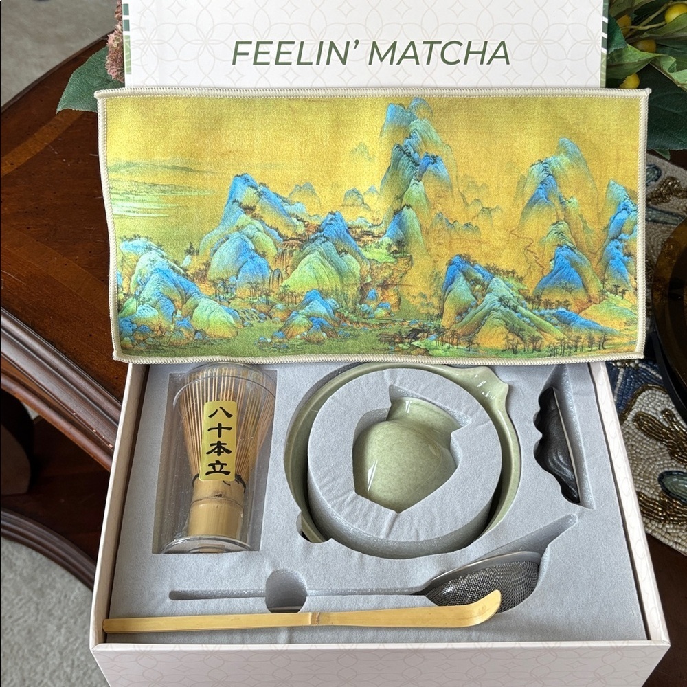 Brand New Matcha Whisk Set 8-Piece Japanese Tea Ceremony Kit Ceramic Bamboo